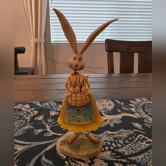 August Moon Other - August Moon 2005 RARE Easter Bunny